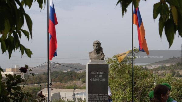 Իվան Պասկևիչի արձանը Երևանում - Sputnik Արմենիա