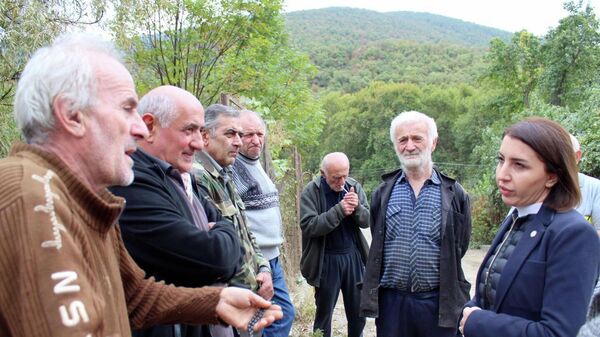Омбудсмен Кристине Григорян посетила общину Неркин Ханд (15 октября 2022). Сюник - Sputnik Армения