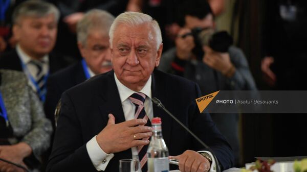 Председатель коллегии Евразийской экономической комиссии Михаил Мясникович на заседании Евразийского межправительственного совета в расширенном составе (21 октября 2022). Еревaн - Sputnik Армения