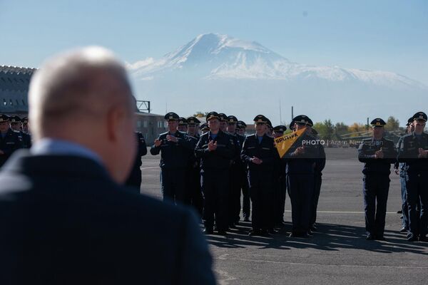 На авиабазе Эребуни отметили 74 годовщину создания армейской авиации (29 октября 2022). Еревaн - Sputnik Армения