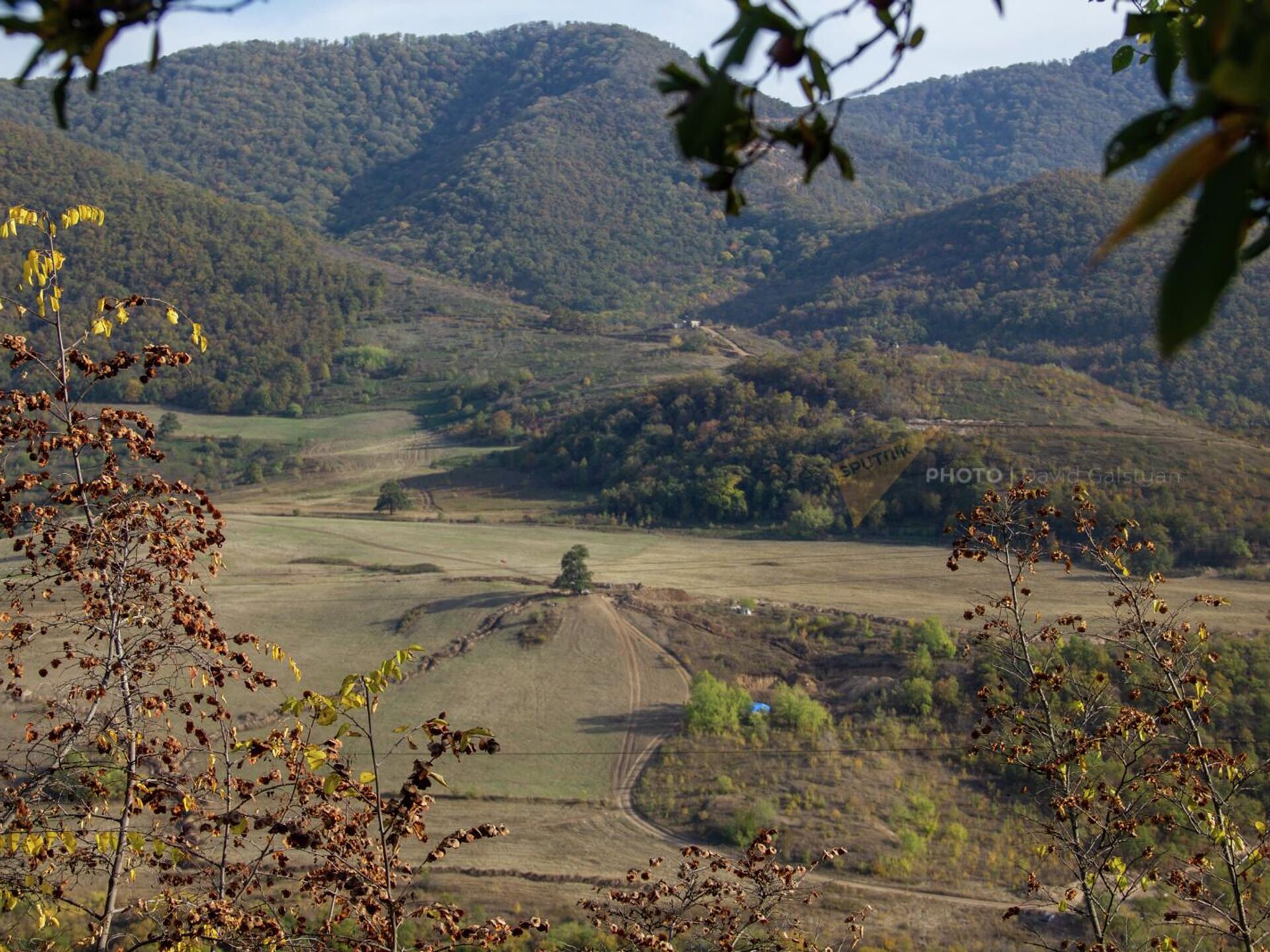 село тех в армении