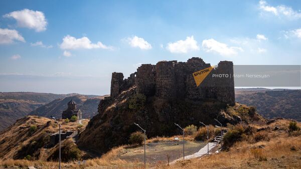 Крепость Амберд и церковь Ваграмашен - Sputnik Армения