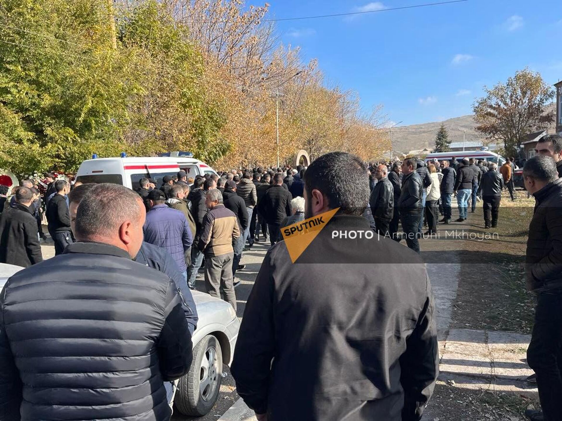 Панихида убитых Зарине Меликсетян и ее несовершеннолетних детей (13 ноября 2022). Пемзашен - Sputnik Արմենիա, 1920, 13.11.2022
