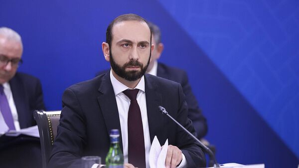 Արարատ Միրզոյան - Sputnik Արմենիա