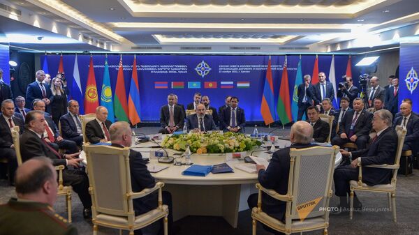 Расширенное заседание саммита глав стран-членов ОДКБ (23 ноября 2022). Еревaн - Sputnik Армения