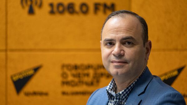 Заре Синанян в гостях радио Sputnik - Sputnik Армения