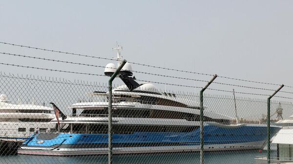 Яхта Madame Gu пришвартована в порту аль-Рашид (12 апреля 2022). Дубай - Sputnik Армения
