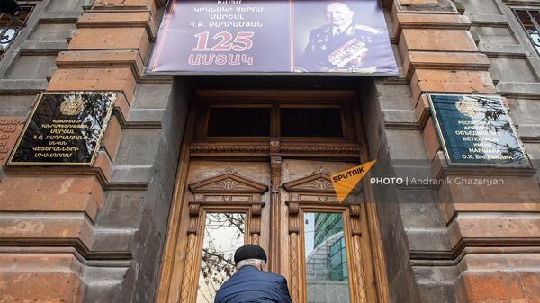 Церемония открытия доски с переименованием и присвоением имени маршала Баграмяна Объединению ветеранов Армении (6 декабря 2022). Еревaн - Sputnik Армения