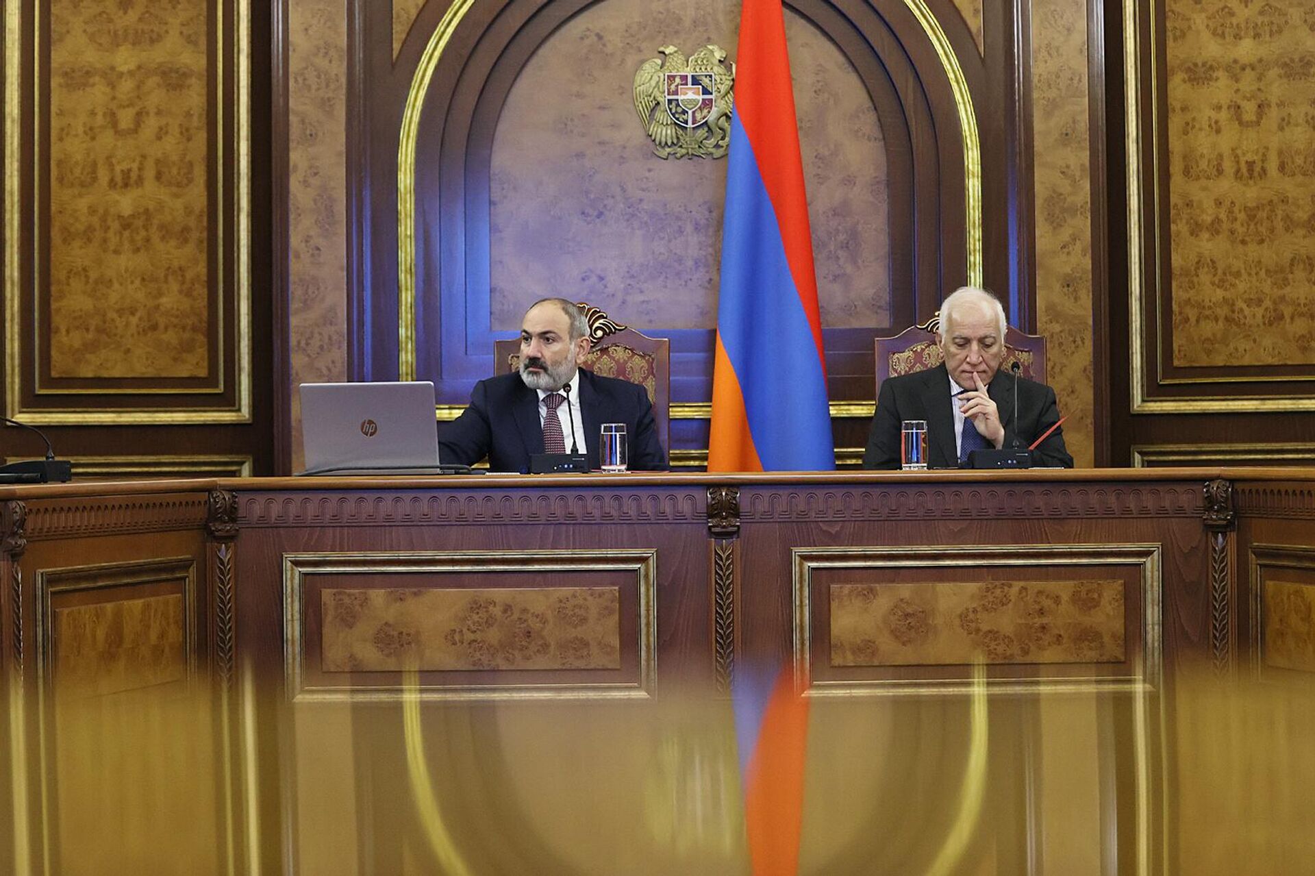 Заседание Совета безопасности Армении во главе с премьер-министром Николом Пашиняном (13 декабря 2022). Еревaн - Sputnik Արմենիա, 1920, 13.12.2022