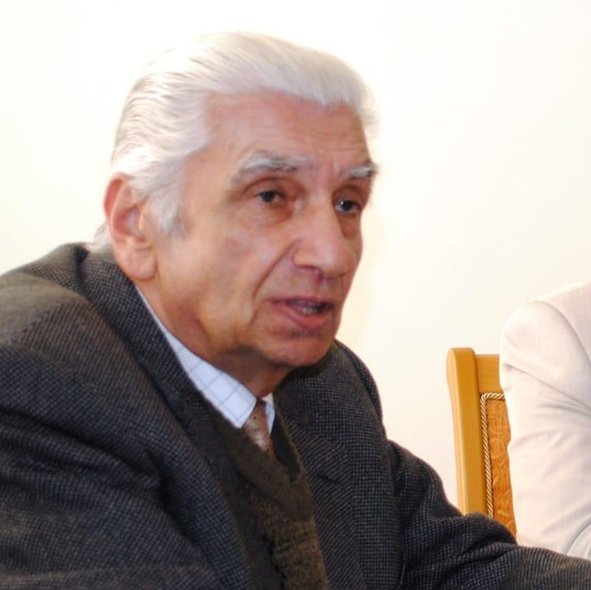 Скончался известный армянский детский писатель Липарит Саркисян - 08.01 ...