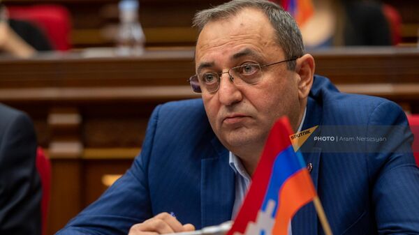 Арцвик Минасян на первом заседании пятой сессии НС (16 января 2023). Еревaн - Sputnik Армения