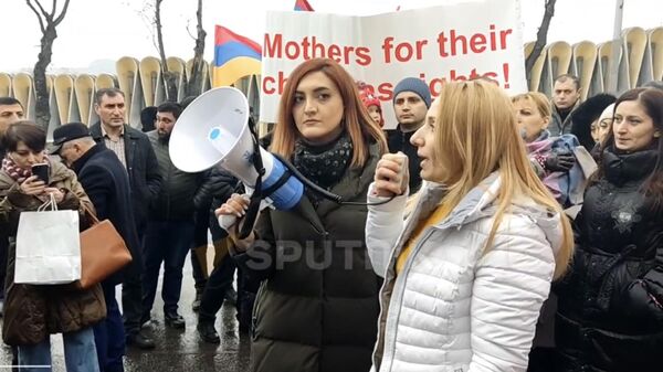 Կանայք՝ հանուն Արցախի․ բողոքի ակցիայի մասնակիցները նամակ հանձնեցին Հայաստանում ԵՄ պատվիրակությանը - Sputnik Արմենիա