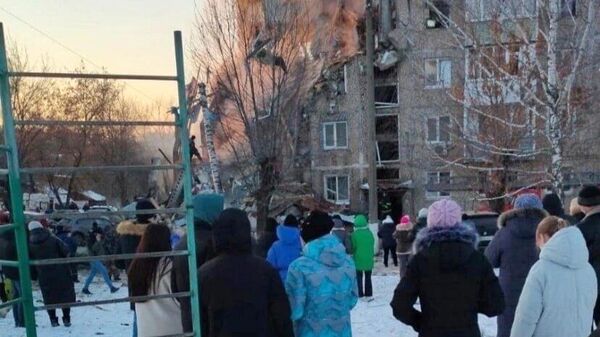 Подъезд жилого дома обрушился в городе Ефремов Тульской области из-за взрыва газа - Sputnik Армения