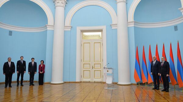 Церемония инаугурации министров в резиденции президента (10 февраля 2023). Еревaн - Sputnik Армения