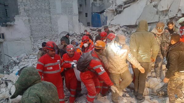 Армянские спасательные бригады за работой в районе аль-Шаар, Сирия - Sputnik Армения