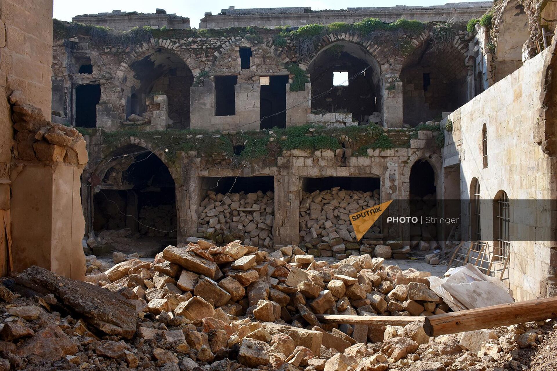 Землетрясение в Сирии нанесло большой ущерб древним рынкам Алеппо - Sputnik Армения, 1920, 17.02.2023