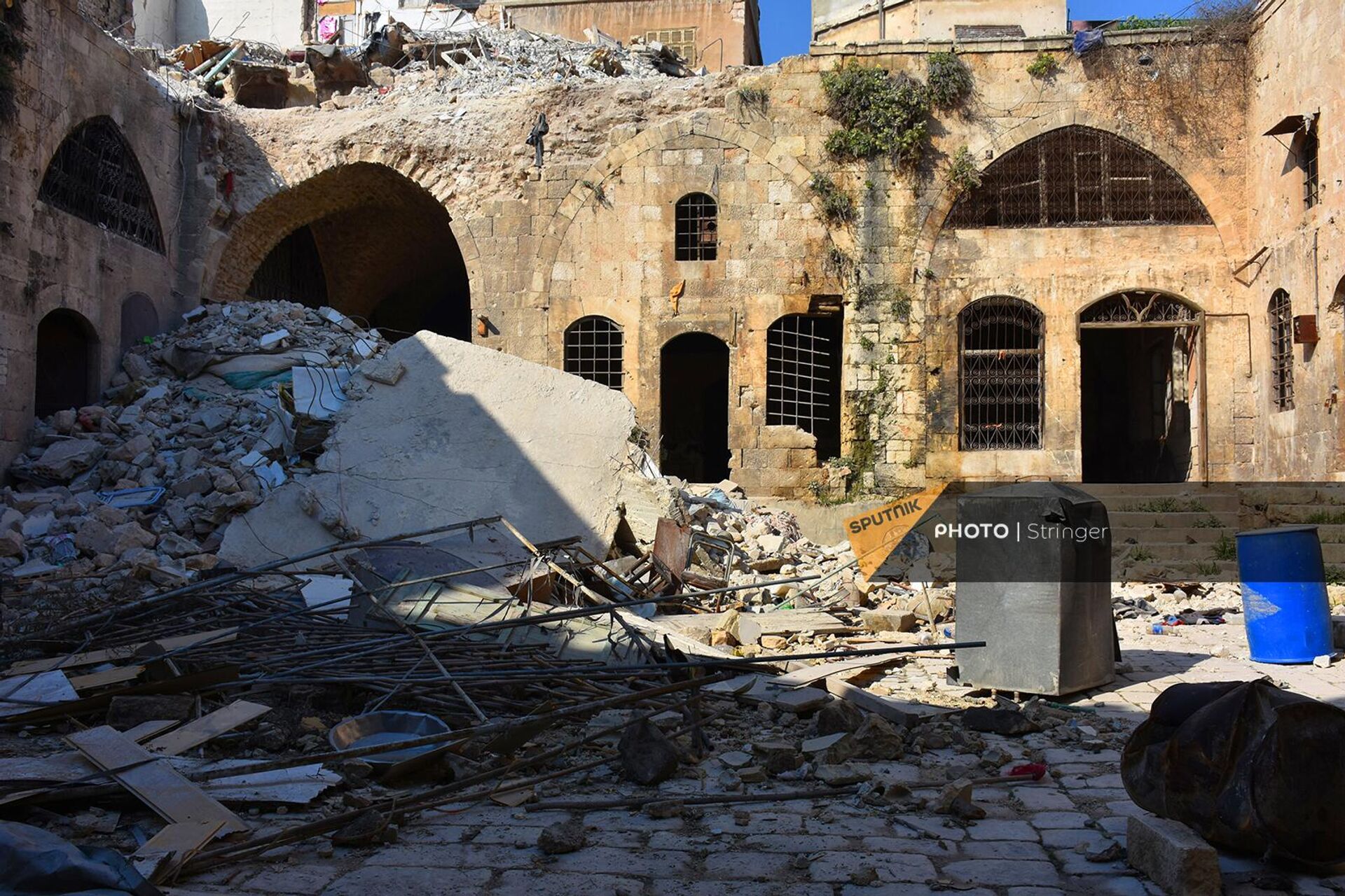 Землетрясение в Сирии нанесло большой ущерб древним рынкам Алеппо - Sputnik Армения, 1920, 17.02.2023