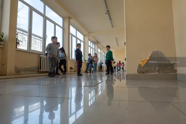 Основная школа №1 имени Месропа Маштоца Эчмиадзина - Sputnik Армения