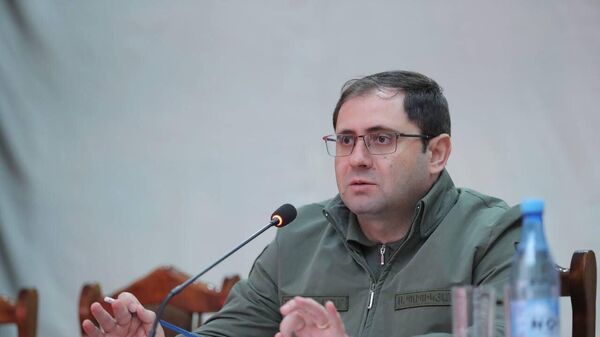 Министр обороны Сурен Папикян провел совещание на тему Существующие проблемы воинской дисциплины, их причинно-следственные связи и пути улучшения (28 февраля 2023). Еревaн - Sputnik Армения