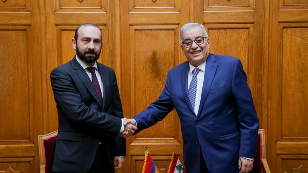 Встреча министром иностранных дел Армении и Ливана Арарата Мирзояна и Абдаллы Бу Хабиба (8 марта 2023). Каир - Sputnik Армения