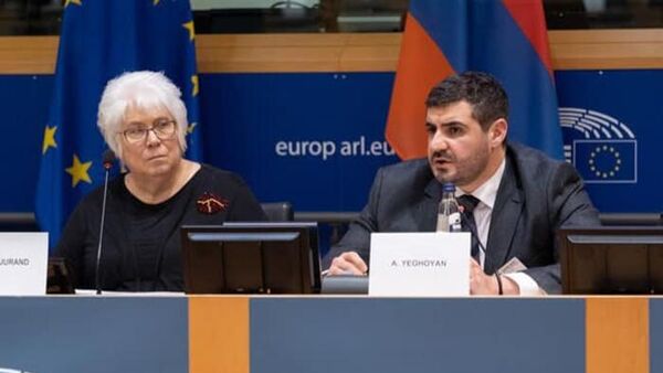 Арман Егоян на третьем заседании Комитета парламентского партнерства ЕС-Армения (9 марта 2023). Брюссель - Sputnik Армения