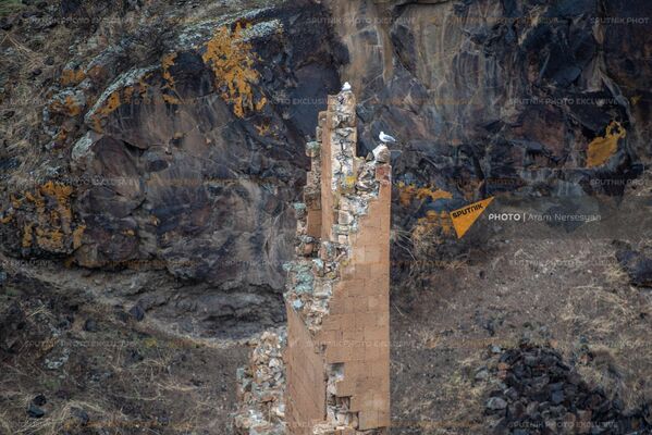 Чайки облюбовали руины моста  - Sputnik Армения