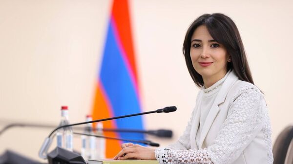 Пресс-секретарь МИД Ани Бадалян - Sputnik Армения