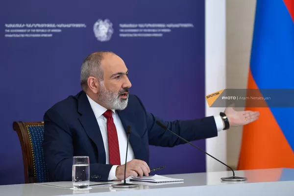 Премьер-министр Никол Пашинян проводит пресс-конференцию Премьер-министр Никол Пашинян проводит пресс-конференцию - Sputnik Армения