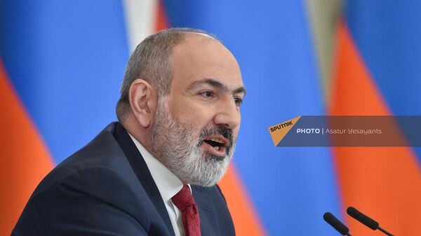 Премьер-министр Никол Пашинян проводит пресс-конференцию (14 марта 2023). Еревaн - Sputnik Армения