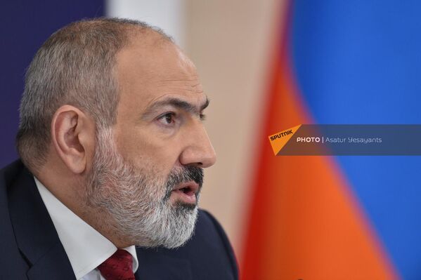 Премьер-министр Никол Пашинян проводит пресс-конференцию - Sputnik Армения