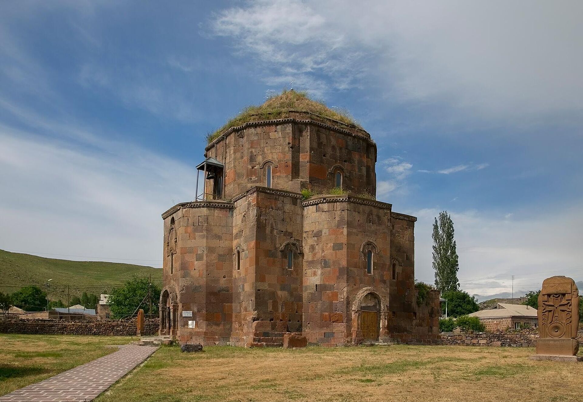 Церковь Сурб Ованес в селе Мастара - Sputnik Армения, 1920, 17.03.2023