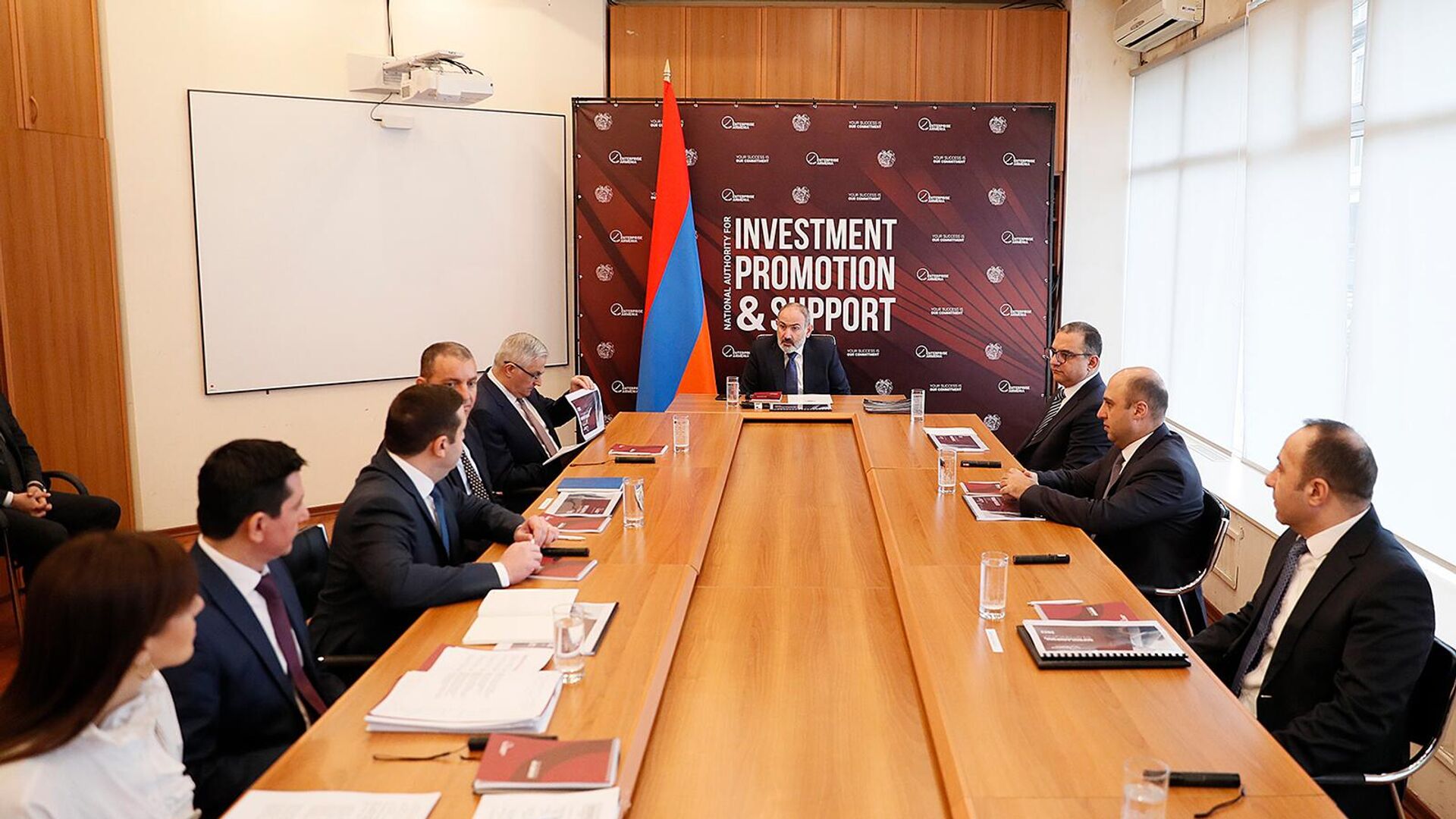ՀՀ վարչապետ Նիկոլ Փաշինյանին է ներկայացվել «Էնթերփրայզ Արմենիա» ներդրումների աջակցման կենտրոնի 2022 թվականի կատարողականը - Sputnik Արմենիա, 1920, 17.03.2023