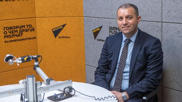 Министр экономики Ваан Керобян в гостях радио Sputnik - Sputnik Արմենիա