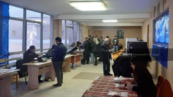 В укрупненной общине Ани проходят выборы в органы местного самоуправления (26 марта 2023). Ширак - Sputnik Армения