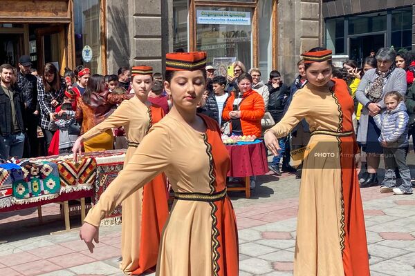 Армянская пасха в 24 году какого числа. Пасха в Армении.