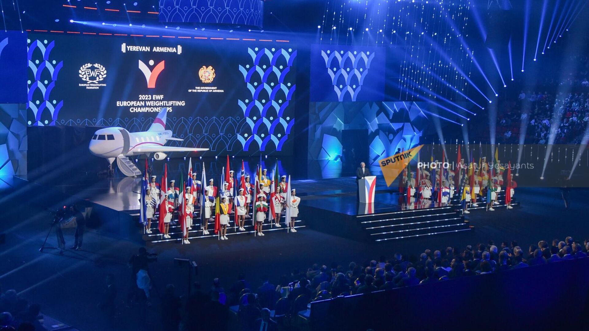 Флаги стран-участниц на официальной церемонии открытия Чемпионата Европы по тяжелой атлетике (14 апреля 2023). Еревaн - Sputnik Армения, 1920, 21.04.2023