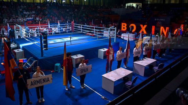 Церемония открытия молодежного Чемпионата Европы по боксу (25 апреля 2023). Еревaн - Sputnik Արմենիա