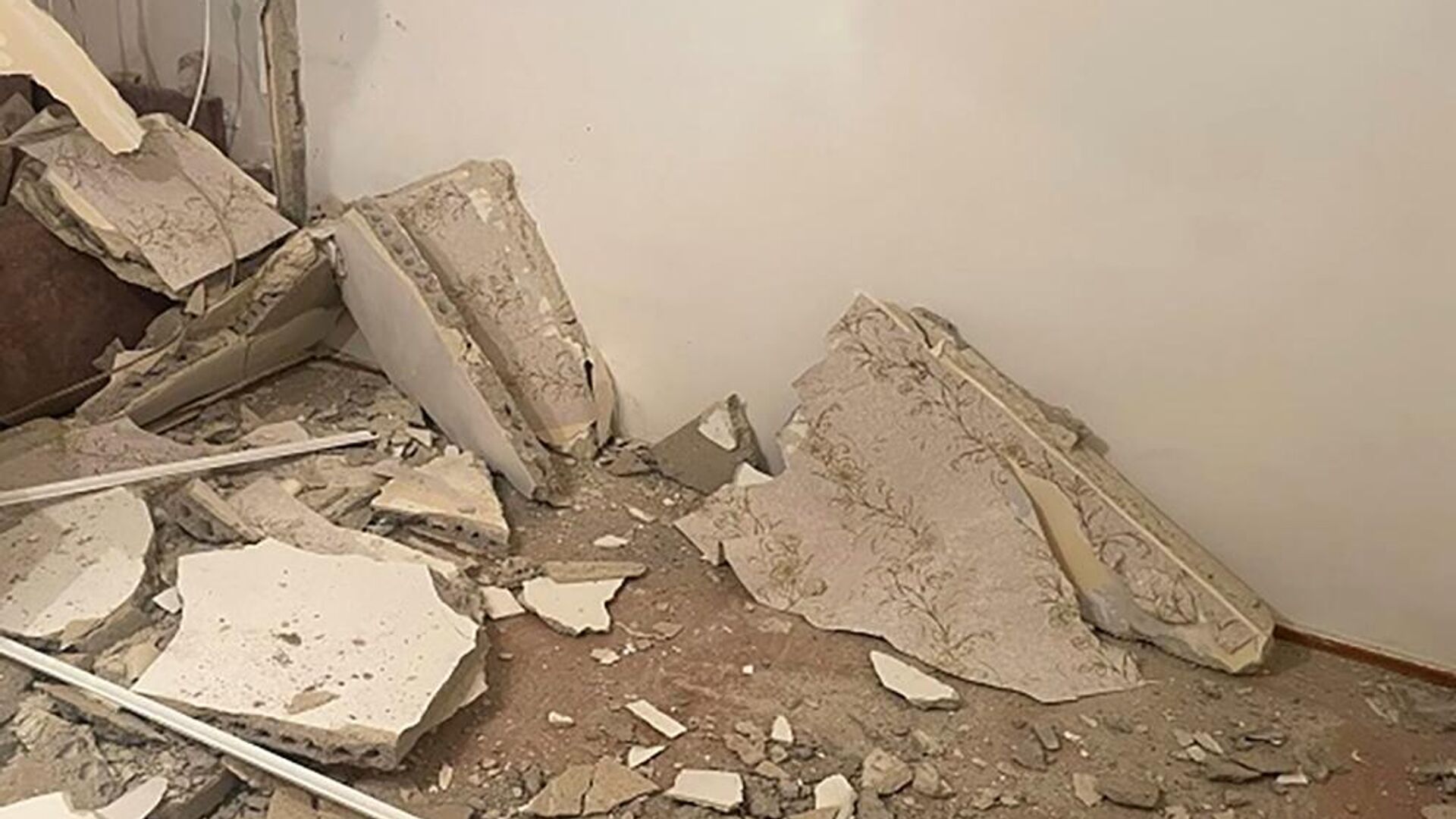 Разрушения после взрыва в одной из квартир на 3-м этаже 1-го общежития завода Чапич (2 мая 2023). Абовян - Sputnik Армения, 1920, 02.05.2023