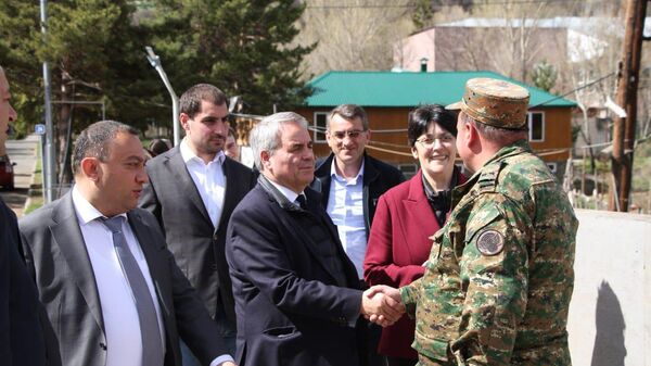 Քսավիե Բերտրանի գլխավորած պատվիրակությունն այսօր այցելել է Ջերմուկ - Sputnik Արմենիա
