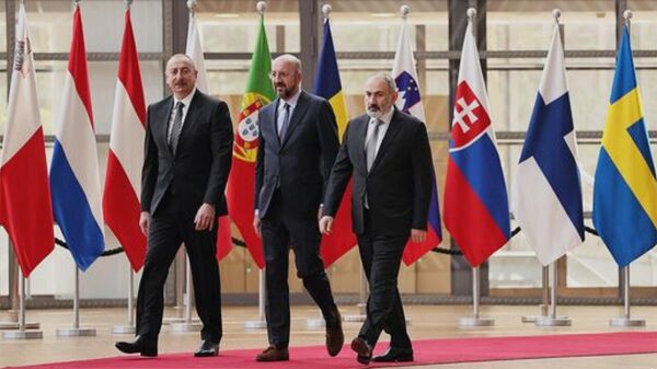 Трехсторонняя встреча лидеров Армении, Азербайджана и главы Евросовета в Брюсселе - Sputnik Армения