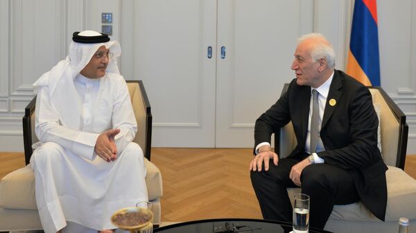 ՀՀ նախագահը հանդիպել է Կատարի ԿՏՏ նախարարի հետ - Sputnik Արմենիա
