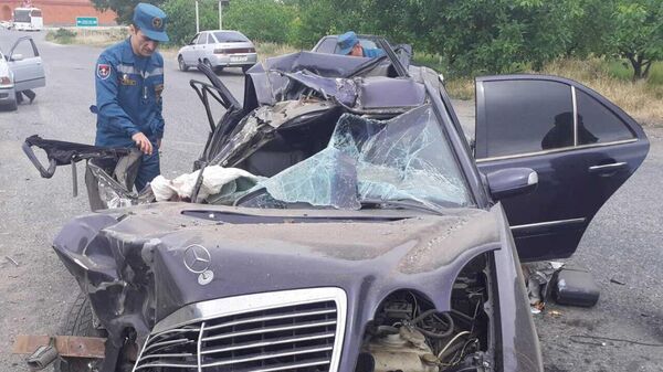 Дорожно-транспортное происшествие у села Сасуник (31 мая 2023). Арагацотн - Sputnik Армения