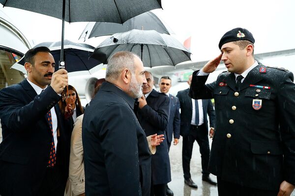 Նիկոլ Փաշինյանը Թուրքիայում - Sputnik Արմենիա