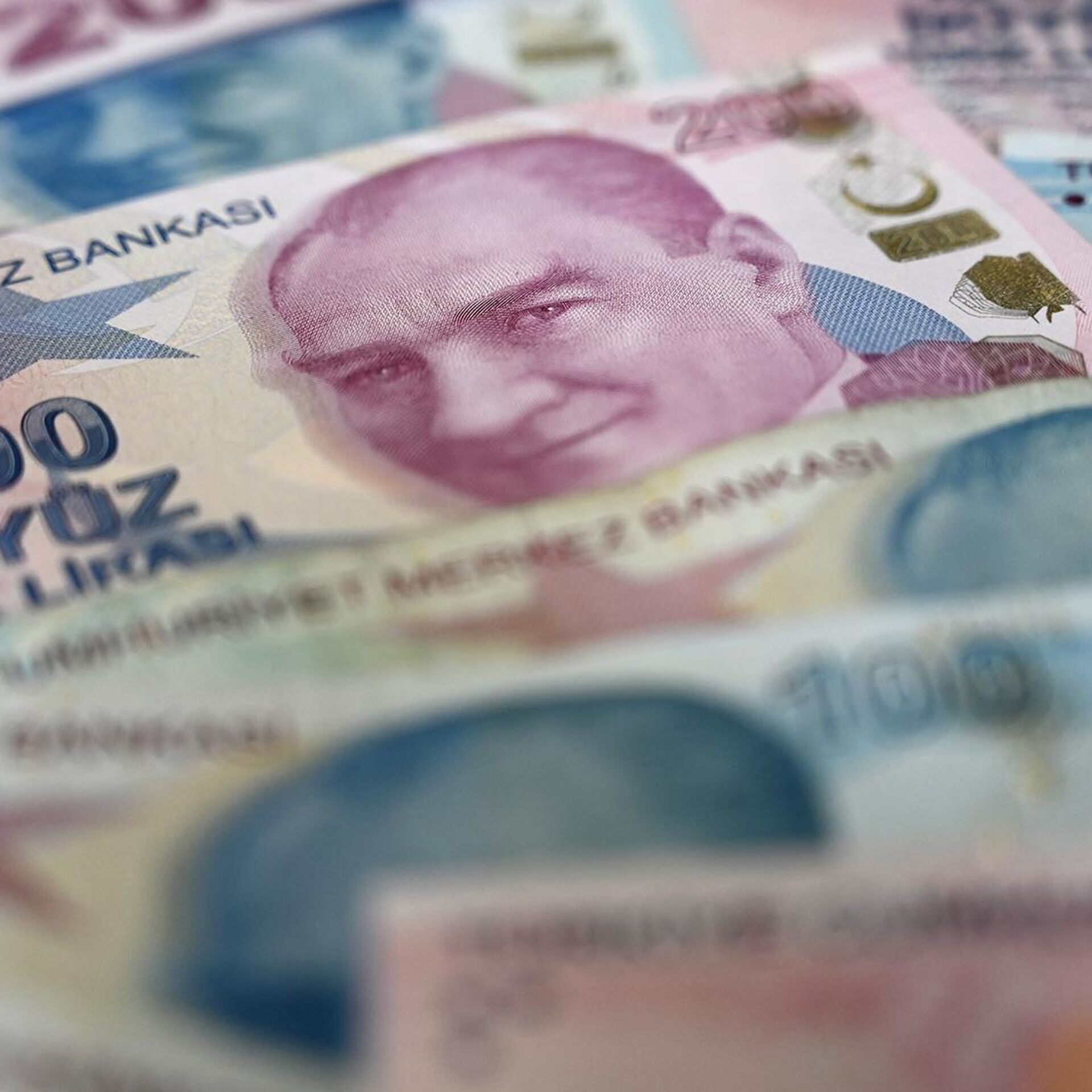 Турецкие лиры купюры. Валюта Турции.