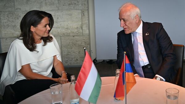 Վահագն Խաչատուրյանը հանդիպել է Հունգարիայի նախագահ Կատալին Նովակի հետ - Sputnik Արմենիա