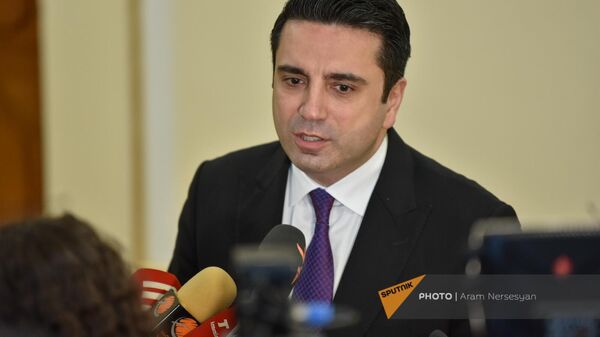 Ալեն Սիմոնյան - Sputnik Արմենիա