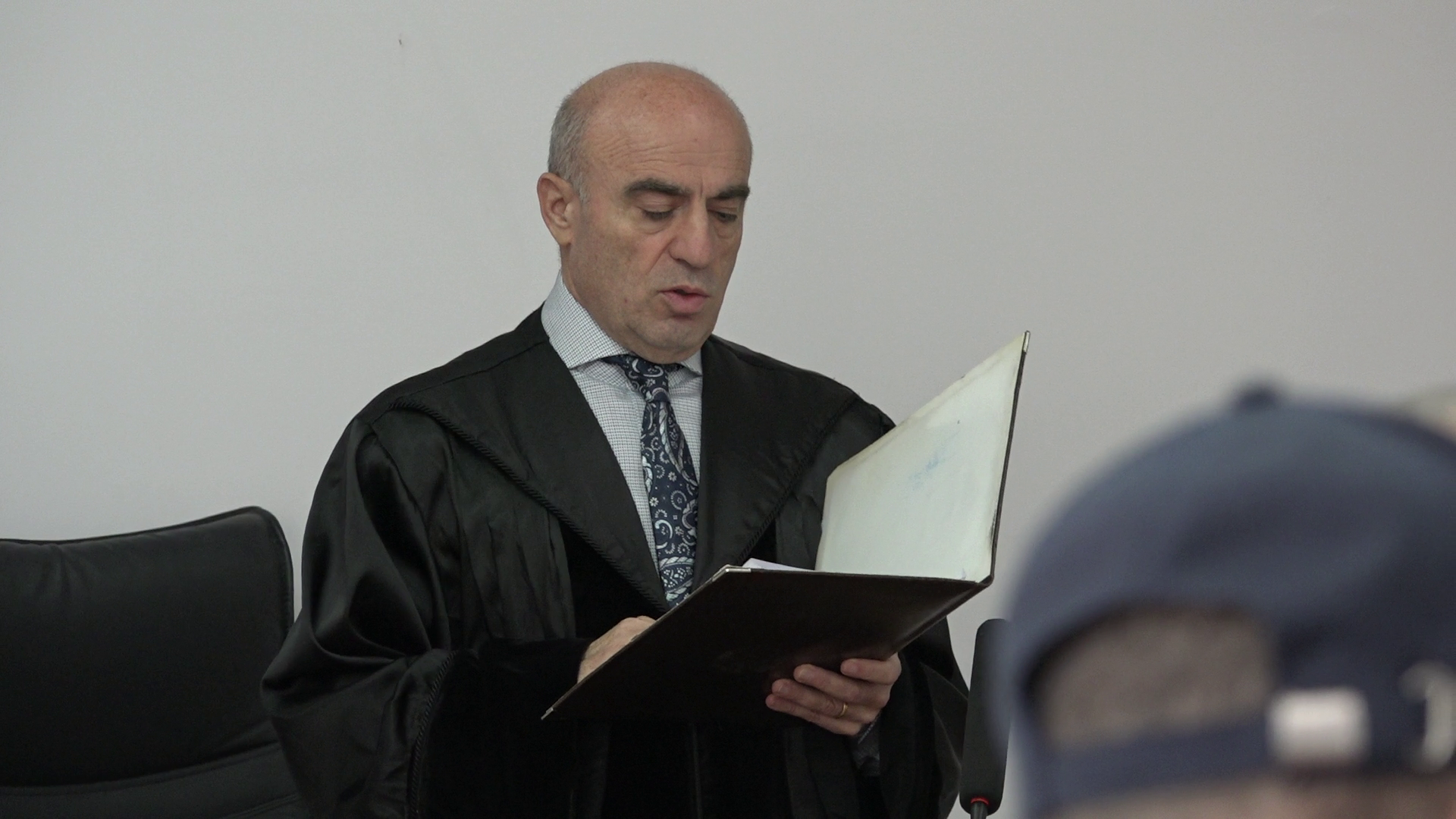 Судья Наполеон Оганян во время суда над азербайджанским военнослужащим - Sputnik Армения, 1920, 16.08.2023