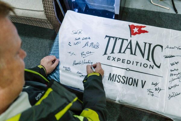 Британский миллиардер и космический турист Хамиш Хардинг перед роковой экспидицей к обломкам Титаника - Sputnik Армения