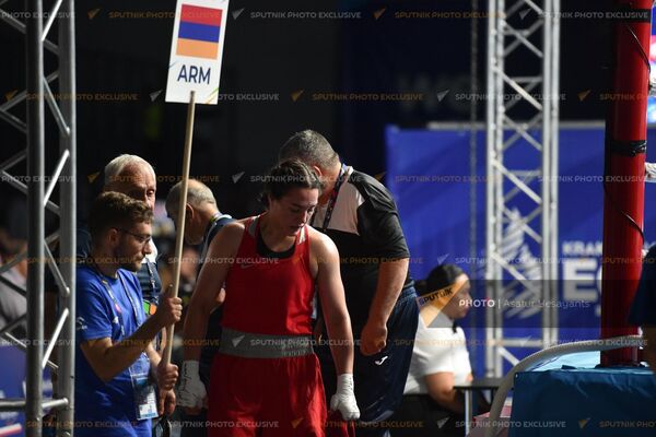 Ани Овсепян после поражения в бою с представительницей команды Европейского олимпийского комитета Синди Нгамба в женской весовой категории до 75 кг. на III Европейских Летних Играх (25 июня 2023). Краков - Sputnik Армения