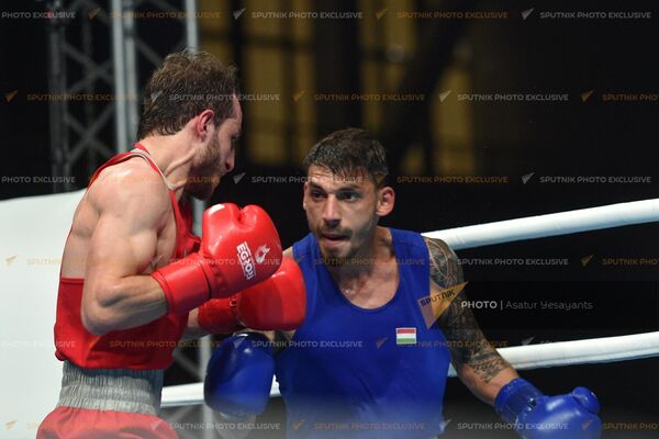 Нарек Ованнисян во время боя с венгром Ричардом Ковачем в мужской весовой категории 63,5 кг. на III Европейских Летних Играх (25 июня 2023). Краков - Sputnik Армения
